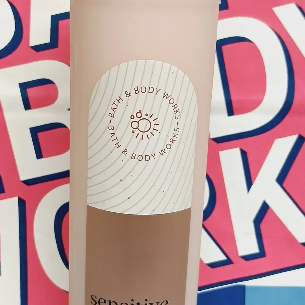 Bath and Body Works Sensitive Skin Colloidal Oatmeal Bubble Bath